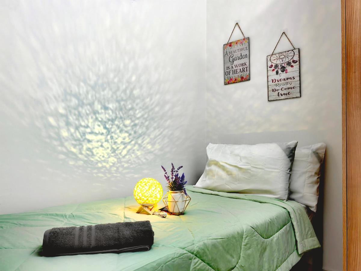Alanis Residence 7 Pax @ Sepang Klia Kota Warisan Bagian luar foto