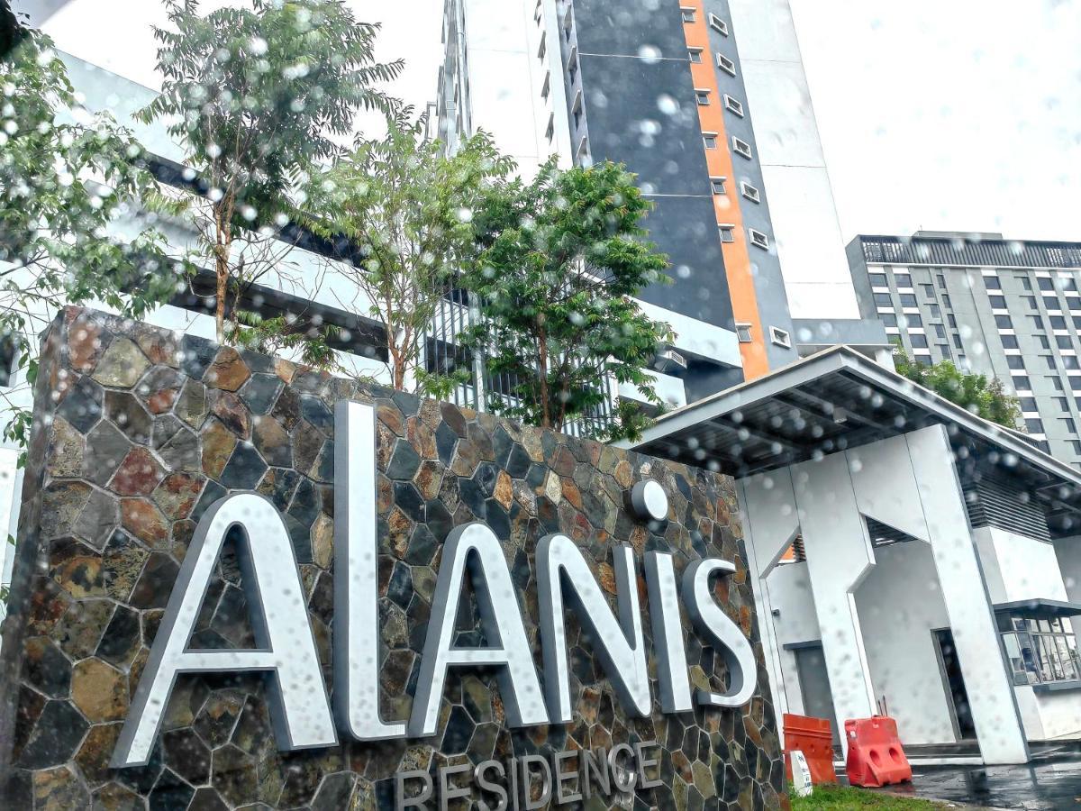 Alanis Residence 7 Pax @ Sepang Klia Kota Warisan Bagian luar foto
