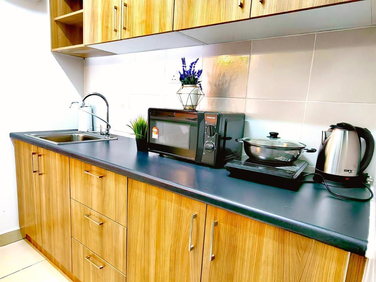 Alanis Residence 7 Pax @ Sepang Klia Kota Warisan Bagian luar foto